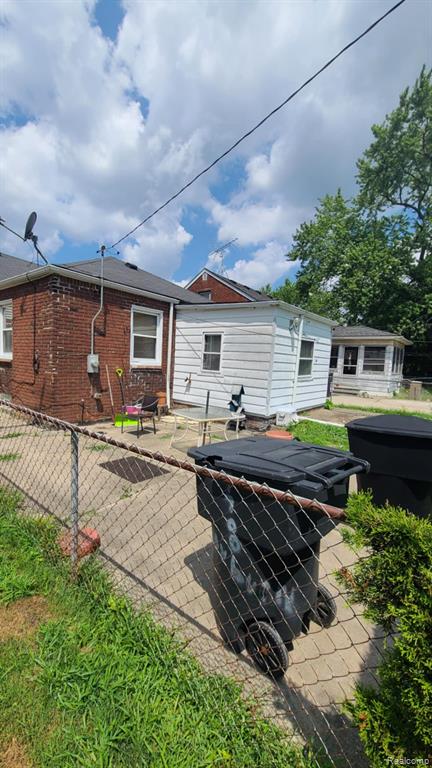 9700 Wayburn Street, Detroit, MI 48224 — Photo 5