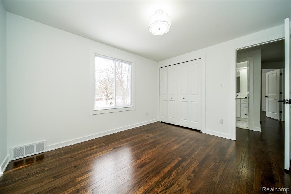 7359 SAINT AUBURN Drive, Bloomfield Hills, MI 48301 — Photo 70