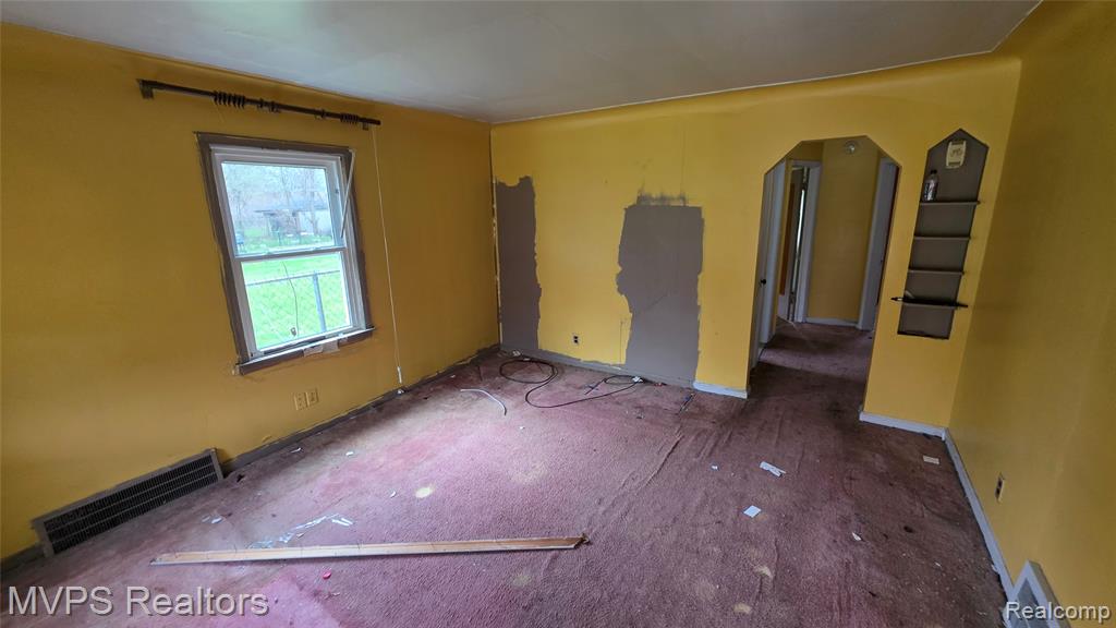 9338 Cheyenne Street, Detroit, MI 48228 — Photo 2