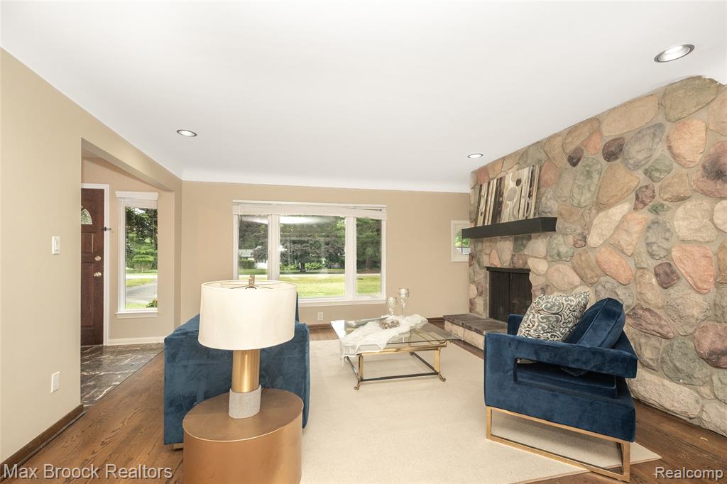 6730 Halyard Road, Bloomfield Hills, MI 48301 — Photo 17
