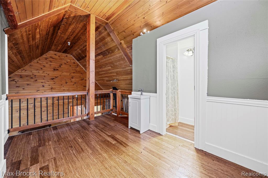 5186 Pinckney Road, Howell, MI 48843 — Photo 26