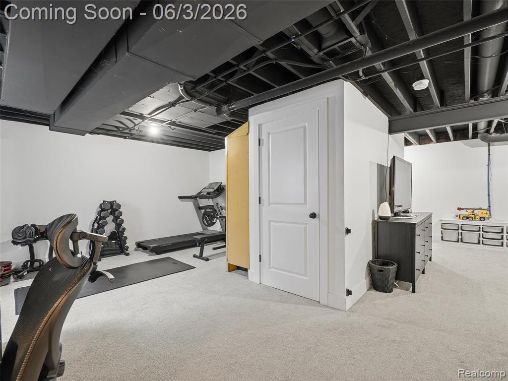 70 W Shevlin Avenue, Hazel Park, MI 48030 — Photo 27