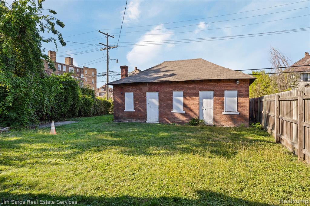710 Virginia Park Street, Detroit, MI 48202 — Photo 16