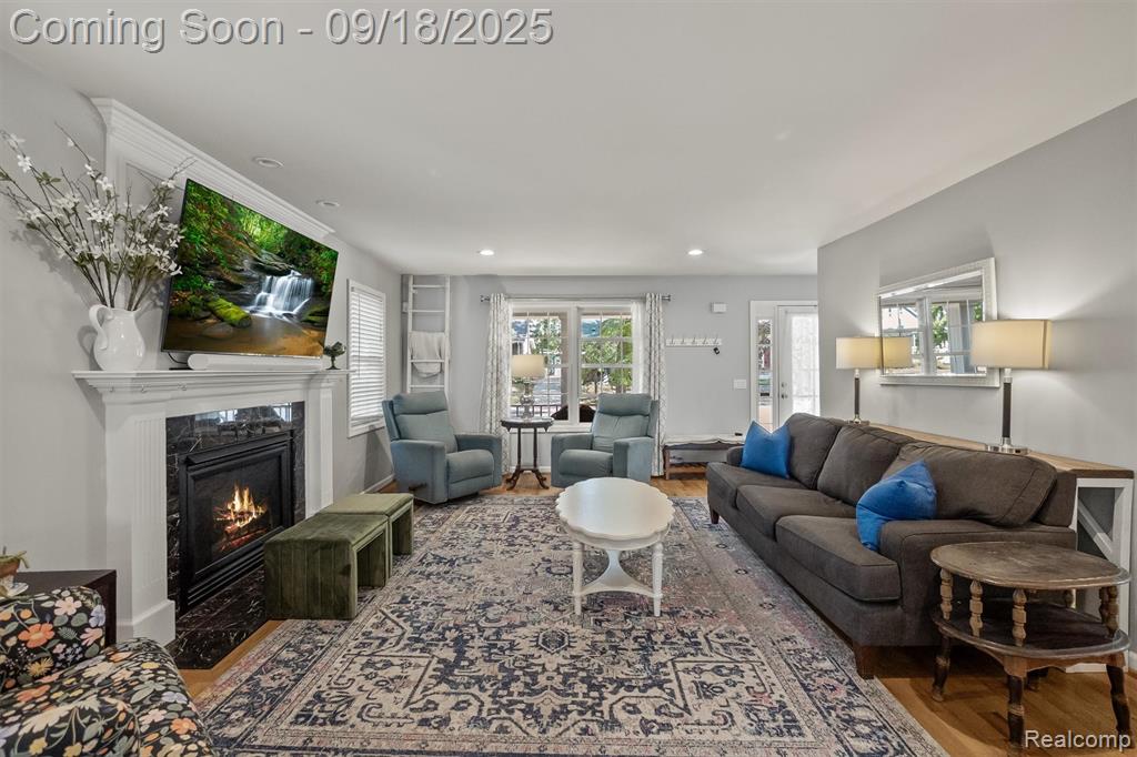 821 Forestdale Road, Royal Oak, MI 48067 — Photo 5