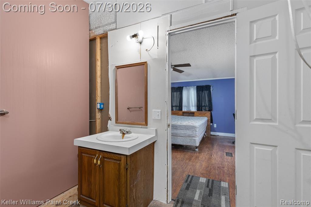 7544 Ravenswood Road, Wales, MI — Photo 10