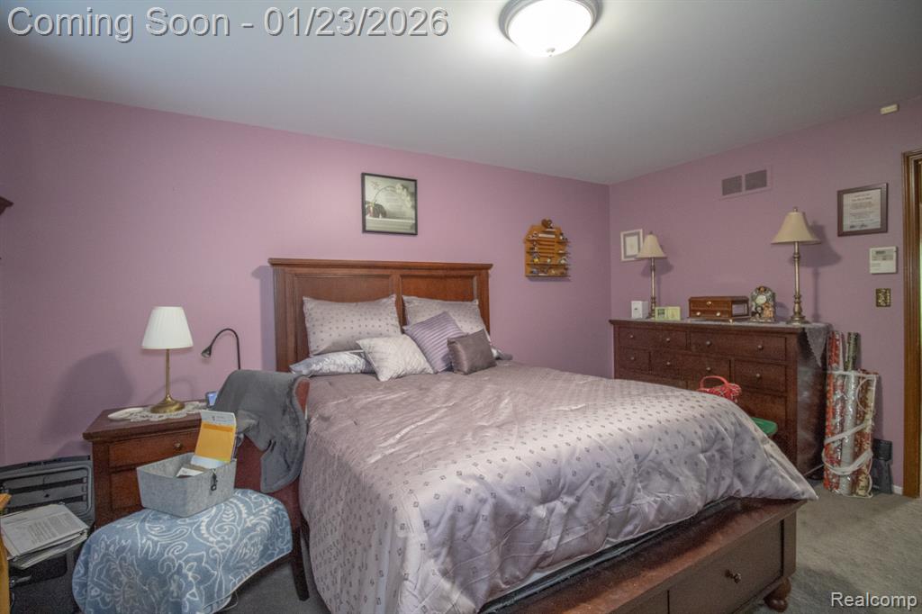 11367 Suffolk Drive, Southgate, MI 48195 — Photo 24