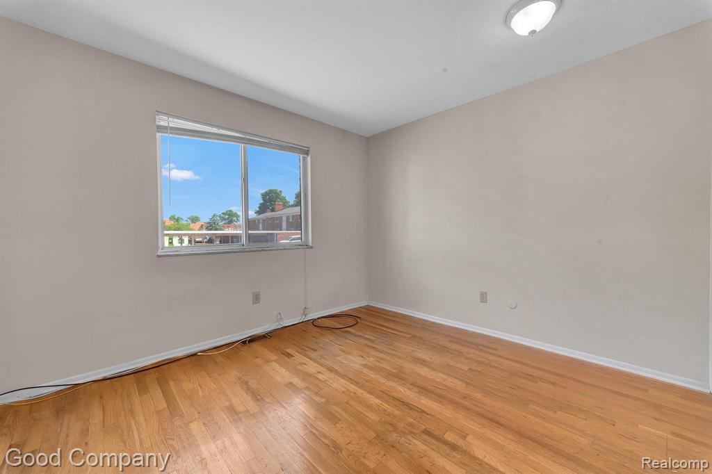 29628 Hoover Road, Warren, MI 48093 — Photo 16