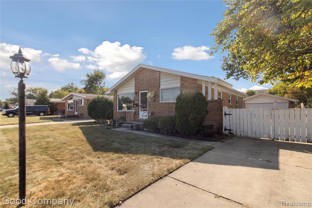 754 Alvin Street, Westland, MI 48186 — Photo 33