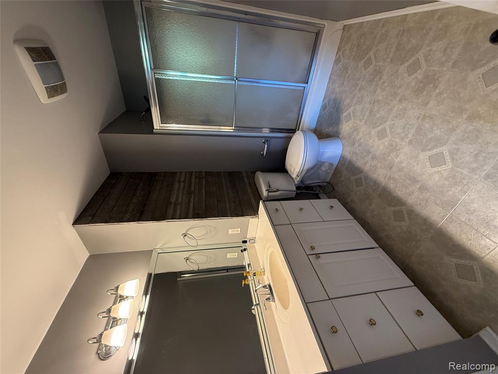 7172 Kings Way, Flushing, MI 48433 — Photo 17