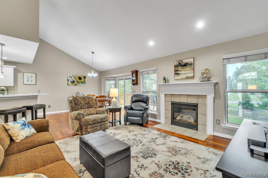 1134 Andover Circle, Commerce Twp, MI 48390 — Photo 10