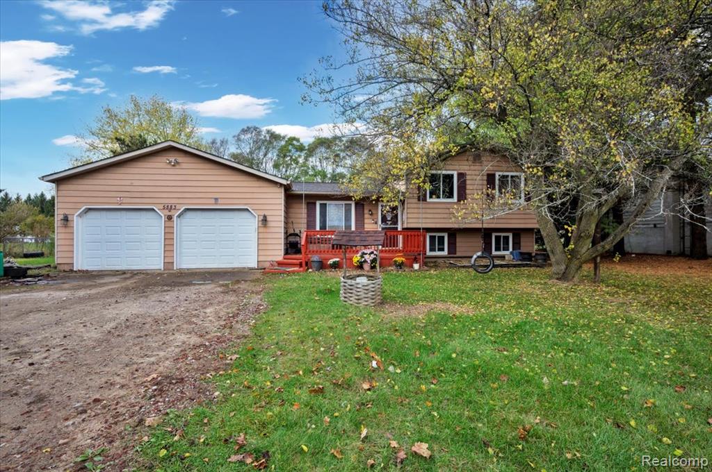 5883 Gracelawn Street, North Branch, MI 48461 — Photo 2