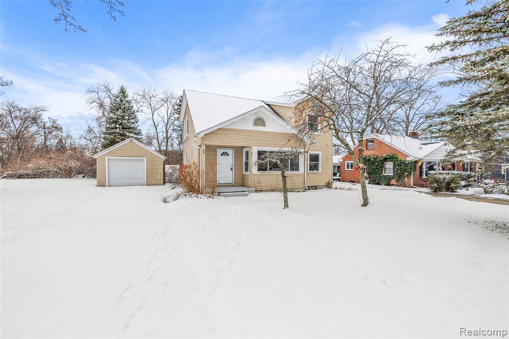 7618 Sylvan Street, Shelby Twp, MI 48317 — Photo 3