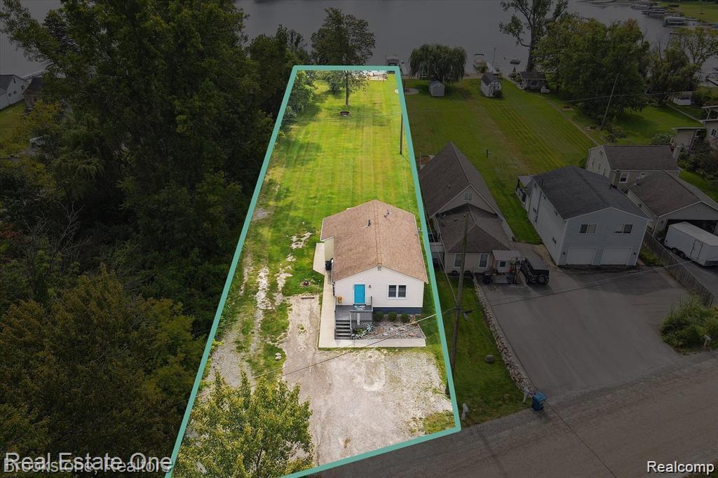 2845 School Lake Drive, Brighton, MI 48114 — Photo 12