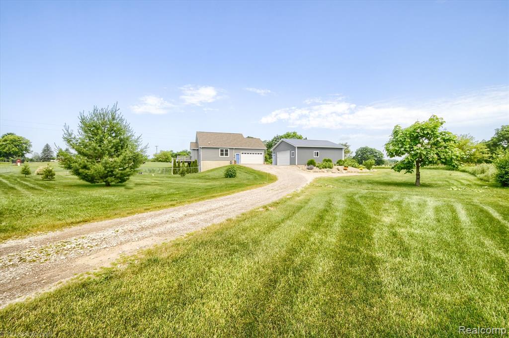 317 N Summers Road, Imlay City, MI 48444 — Photo 45