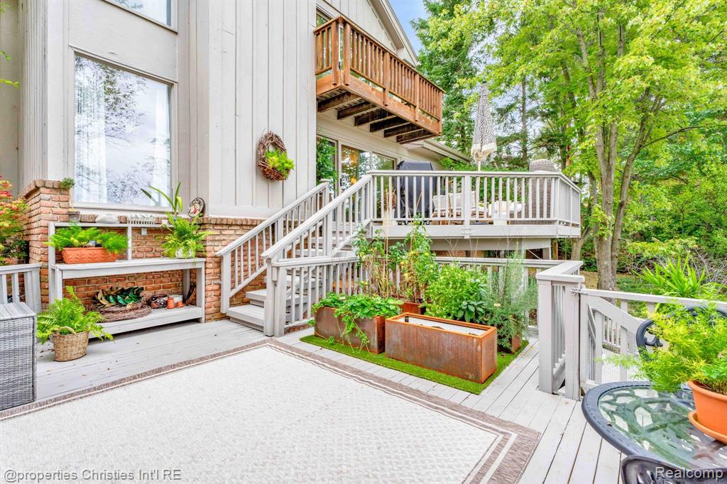 4845 CLIFFSIDE Drive, West Bloomfield, MI 48323 — Photo 51