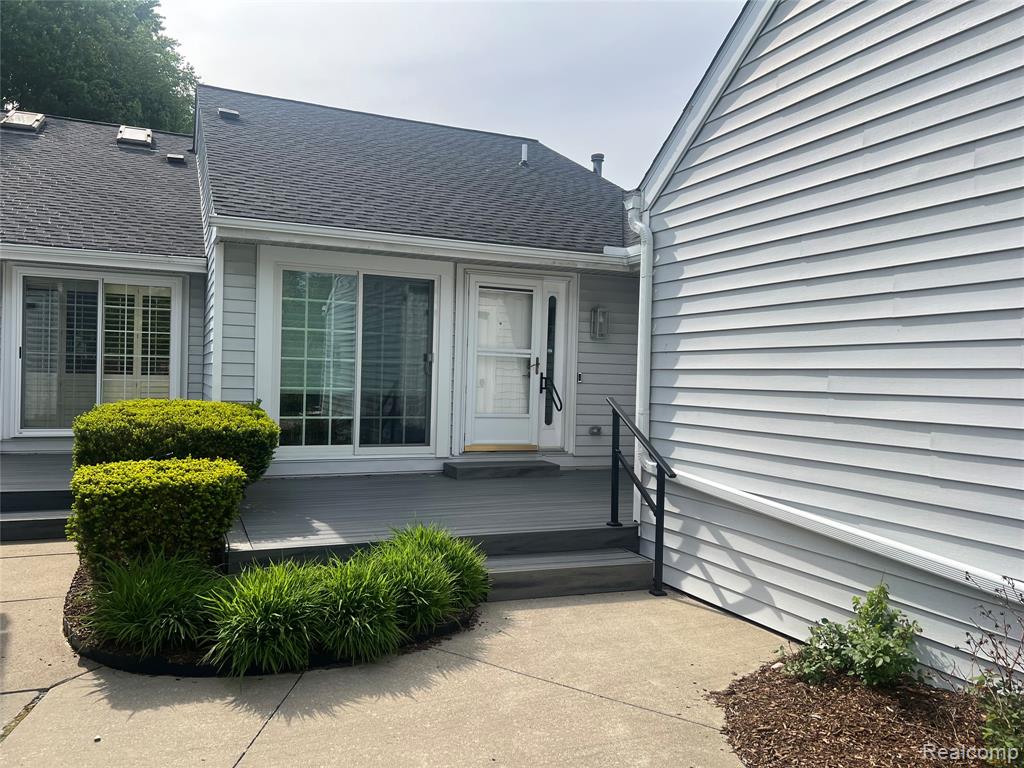3591 PORT COVE Drive - Photo 2