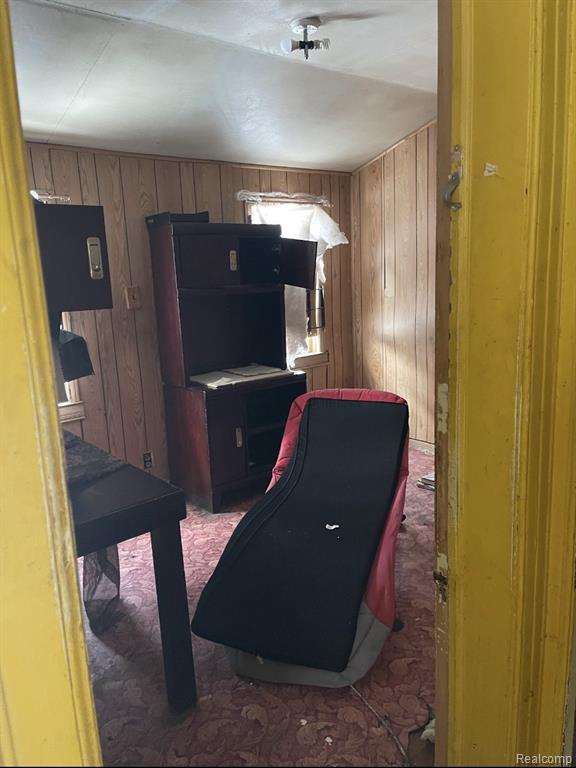 4143 Holcomb Street, Detroit, MI 48214 — Photo 3