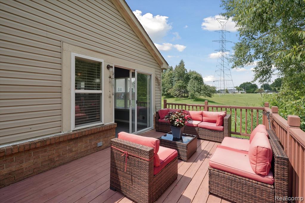 5449 Greenway Drive, Trenton, MI 48183 — Photo 28
