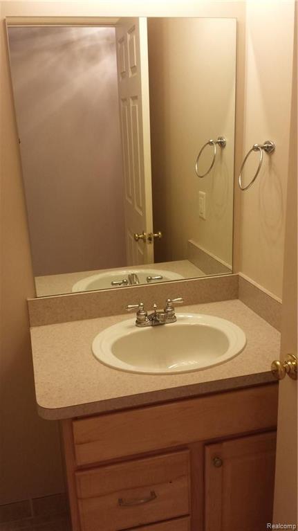 28339 Carlton Way Drive, 33, Novi, MI 48377 — Photo 18