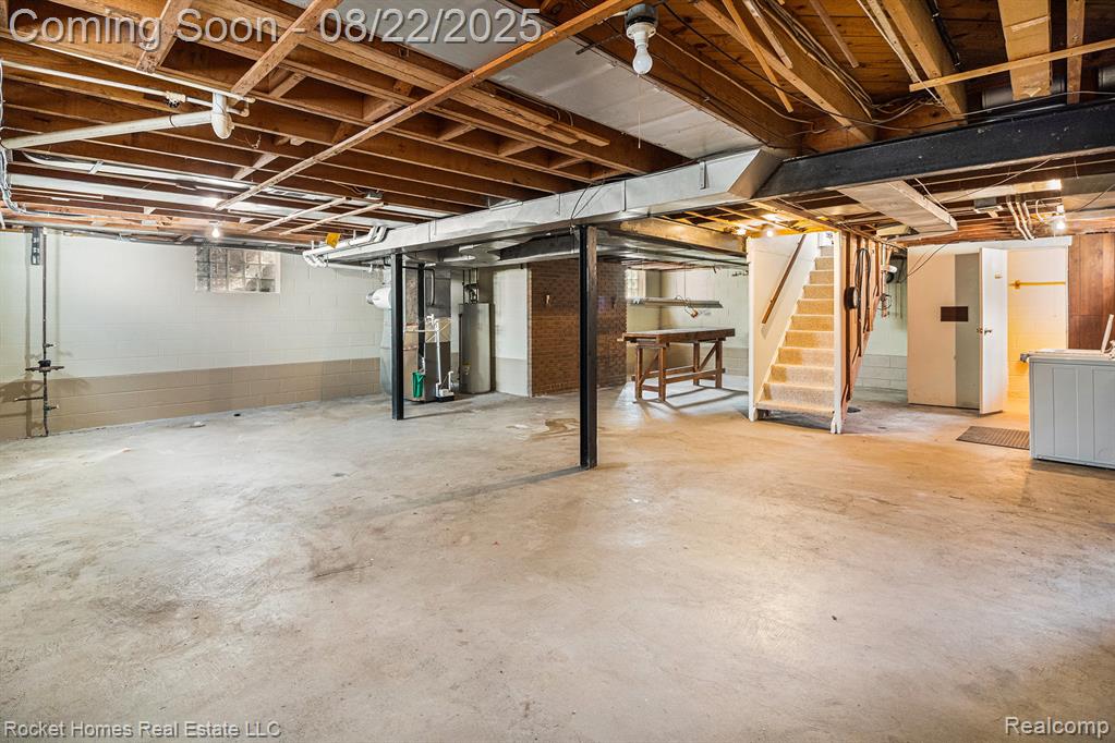 44620 W 11 Mile Road, Novi, MI — Photo 20