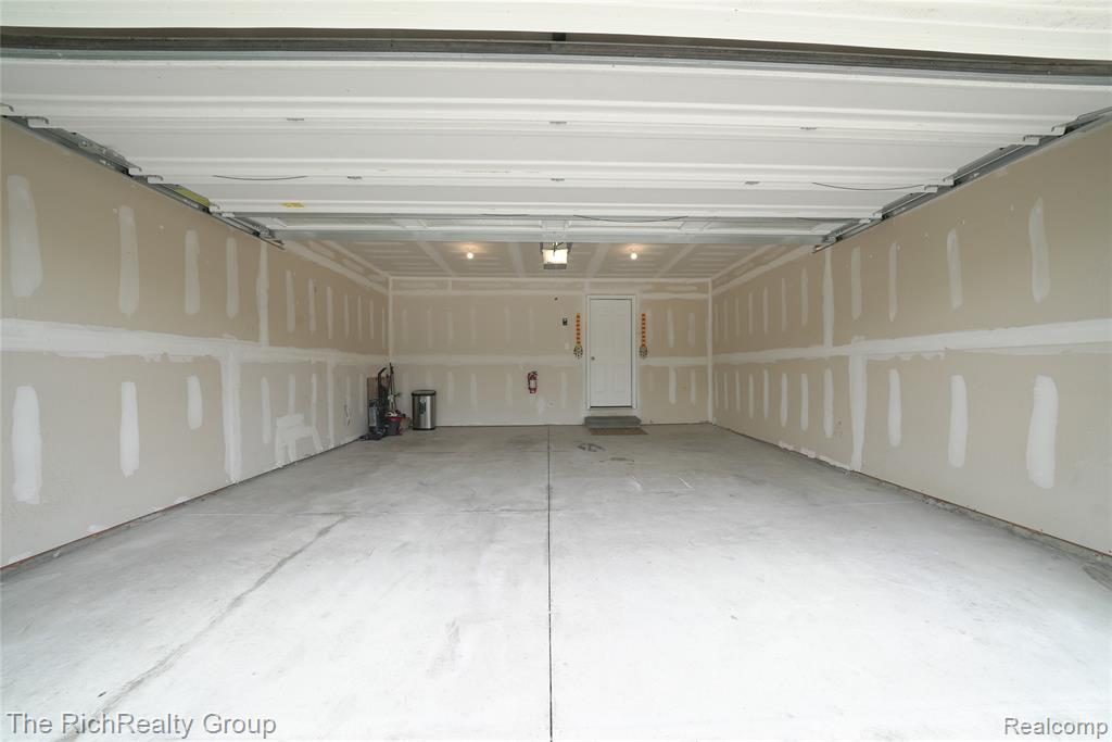 45646 Aragon Lane, Canton, MI 48187 — Photo 36
