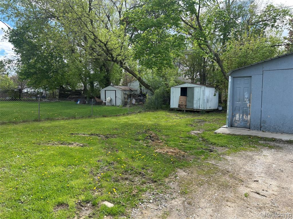 805 Kettering Avenue, Pontiac, MI 48340 — Photo 14