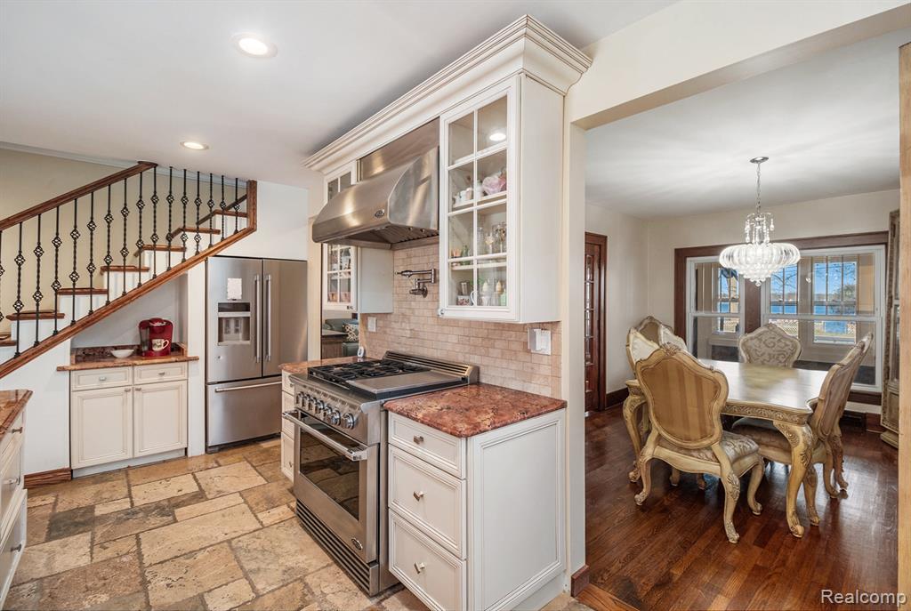 66 E Shore Drive, Whitmore Lake, MI 48189 — Photo 11