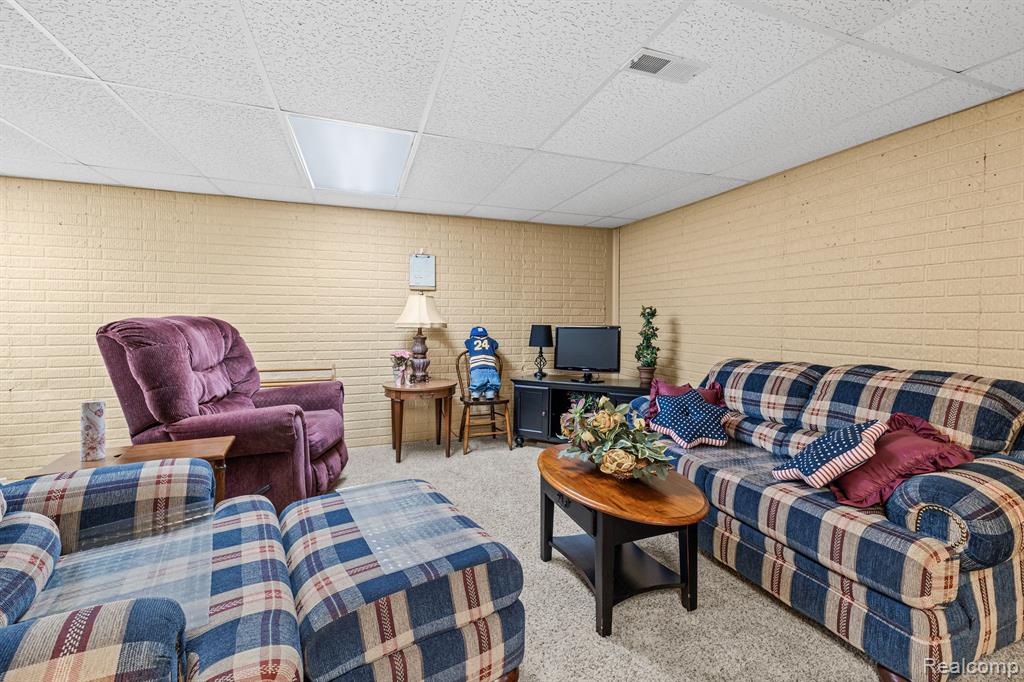 790 1ST Street, Fenton, MI 48430 — Photo 23