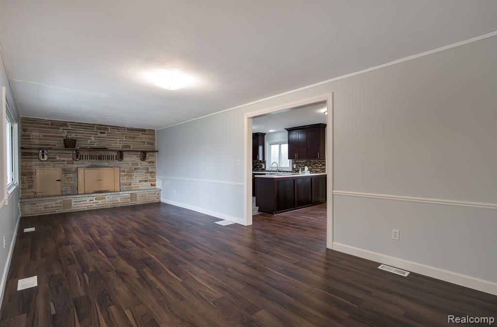 5170 GLEASON Road, Emmett, MI 48022 — Photo 5