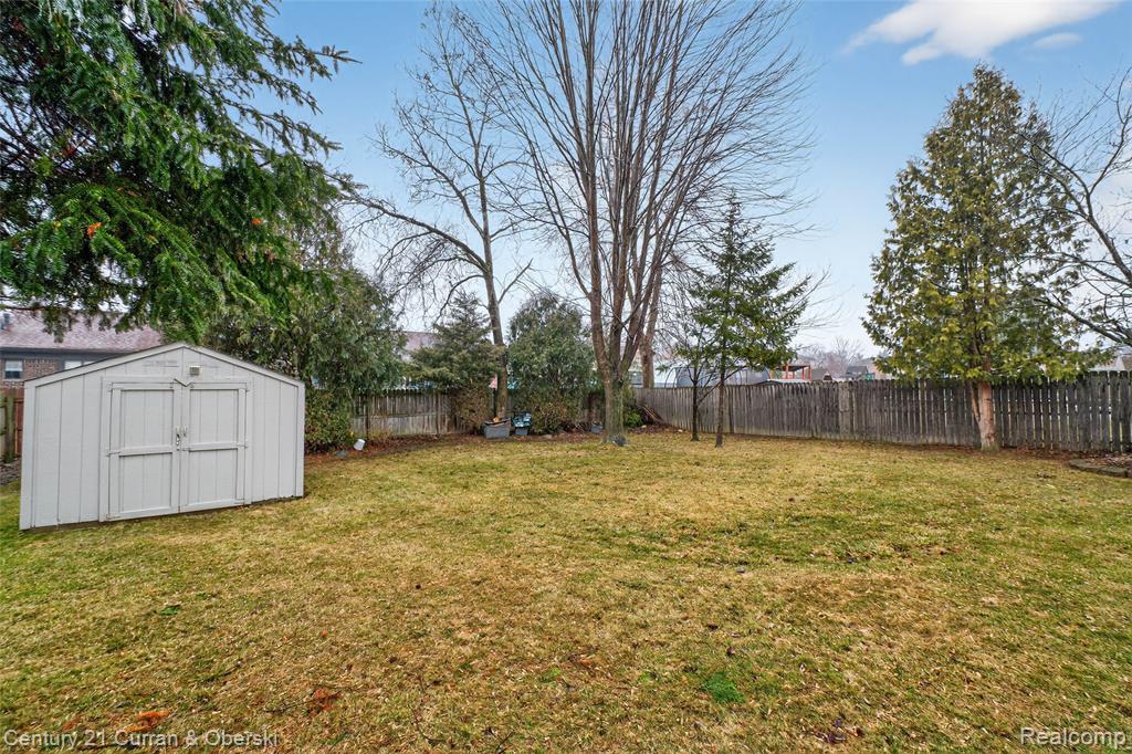 41183 Beechwood Street, Macomb, MI 48038 — Photo 40