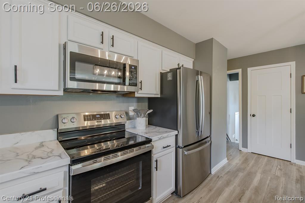500 Neptune Drive, Ortonville, MI 48462 — Photo 15