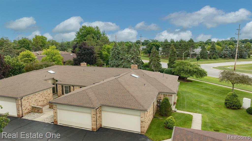 49139 FREEDOM Court, 4, Shelby Twp, MI 48315 — Photo 4
