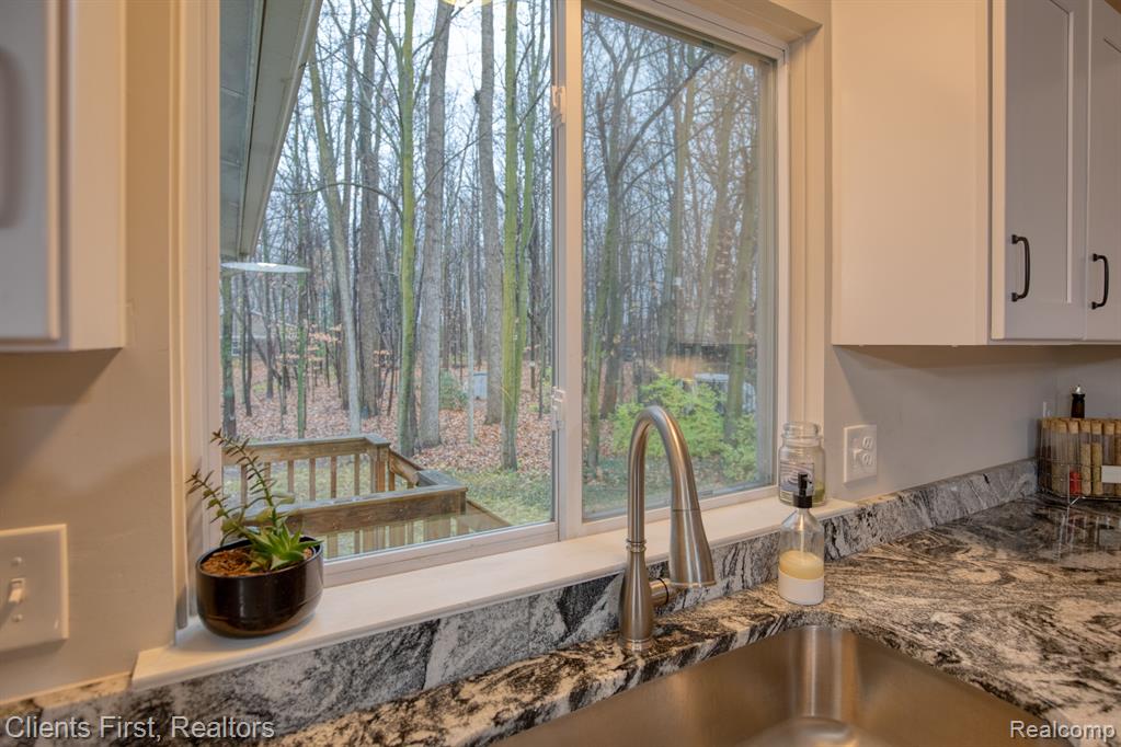42103 WOODCREEK Lane, Canton, MI 48188 — Photo 15