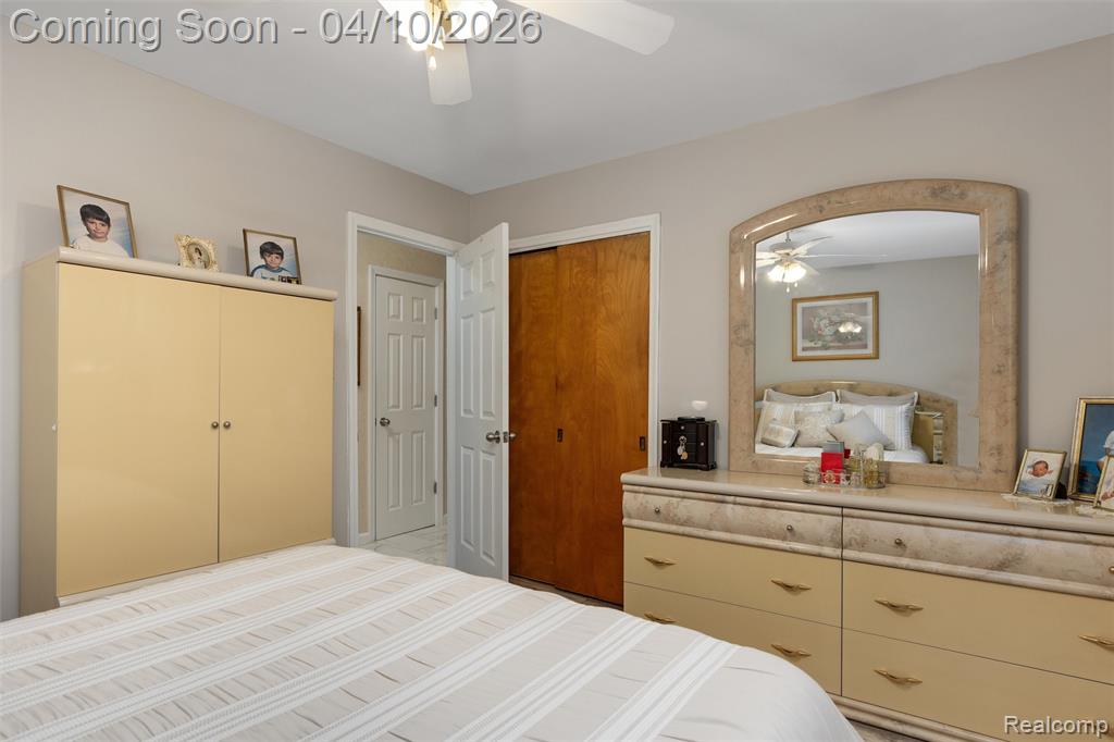 29517 Eastfield Street, Farmington Hills, MI, 48334