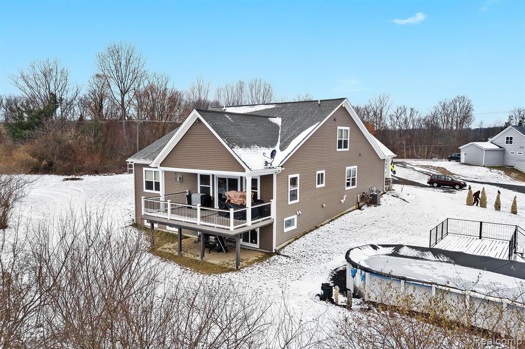 5899 CHILSON Road, Howell, MI 48843 — Photo 49