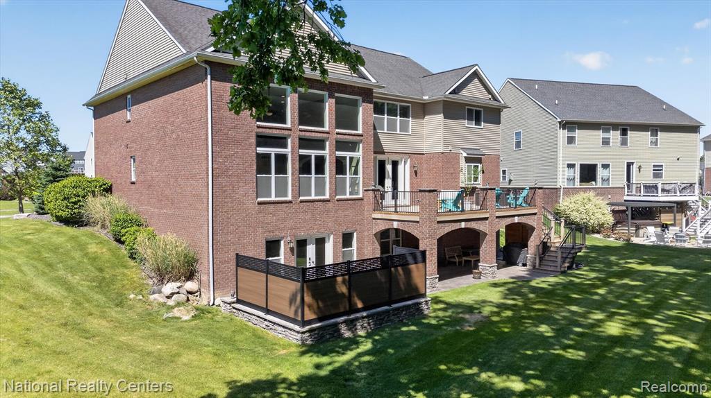 58160 International Drive, South Lyon, MI 48178 — Photo 59