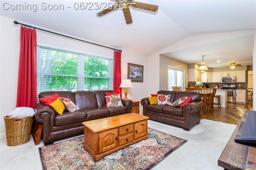 27533 Winchester Terrace, Brownstown, MI 48183 — Photo 17