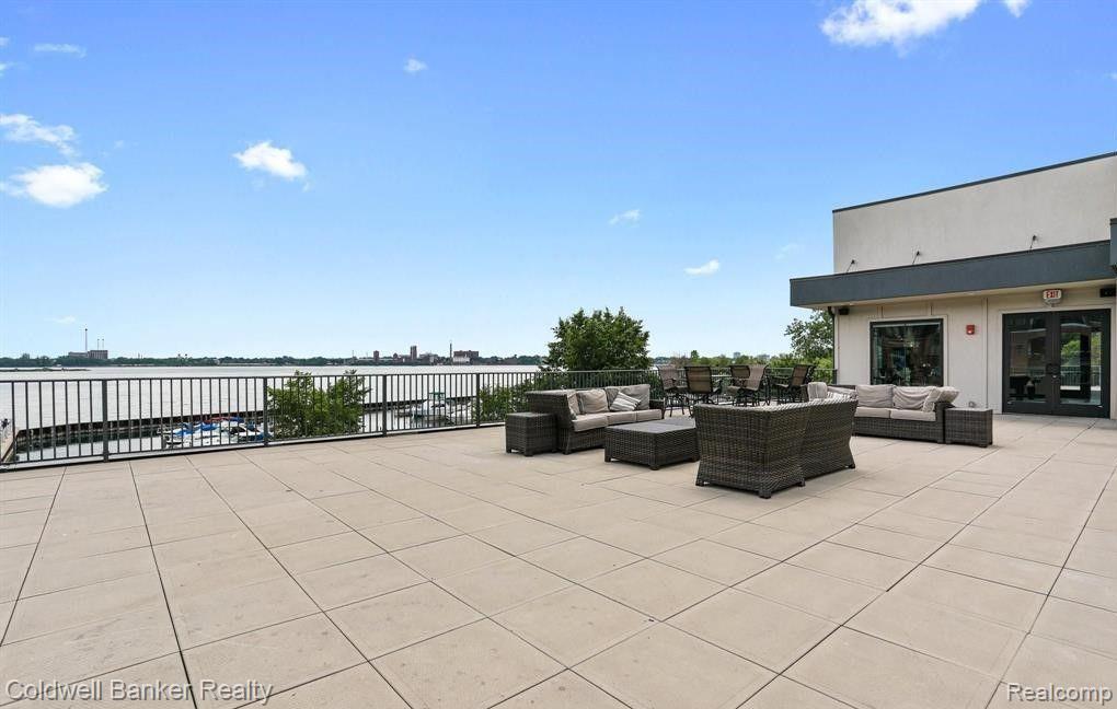3320 SPINNAKER Lane, 76-14E, Detroit, MI 48207 — Photo 10