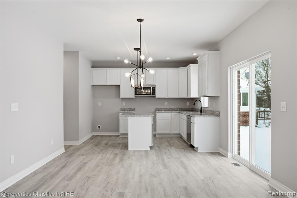23188 Waterview Drive, New Boston, MI 48164 — Photo 15