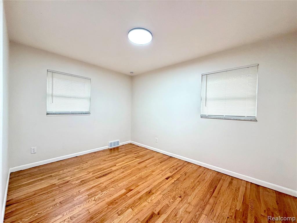 13540 E State Fair Street, Detroit, MI 48205 — Photo 31
