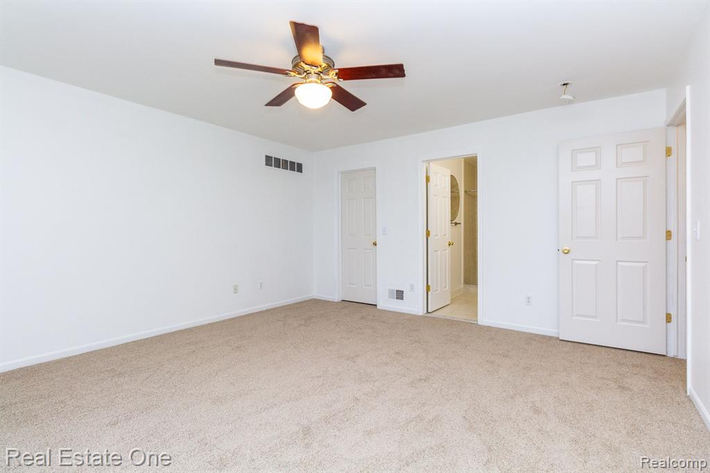 46832 JEWEL, Macomb, MI 48044 — Photo 22