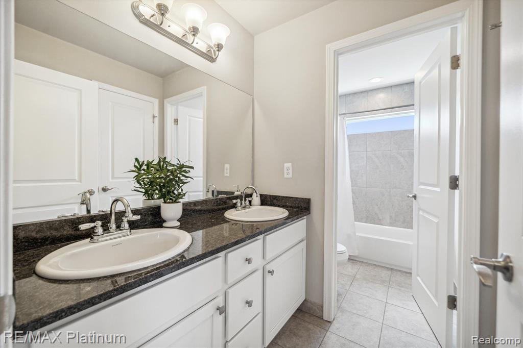 4465 Daniel, Grand Blanc, MI 48439 — Photo 16