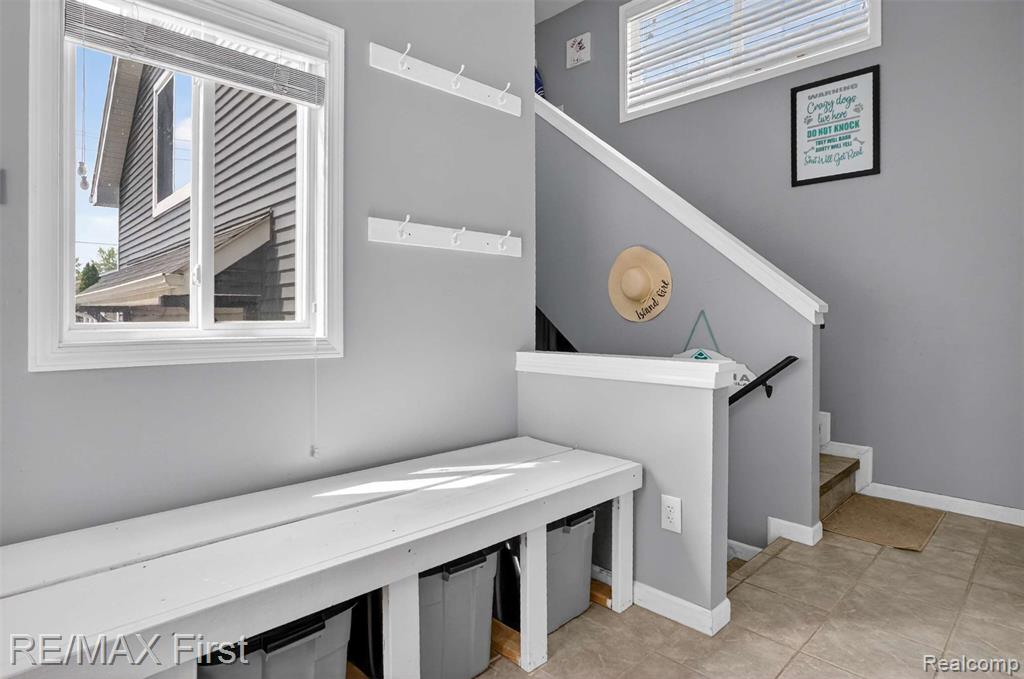 803 W University Drive, Rochester, MI 48307 — Photo 25