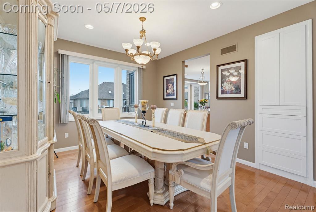 43376 Chester Drive, Sterling Heights, MI 48314 — Photo 18