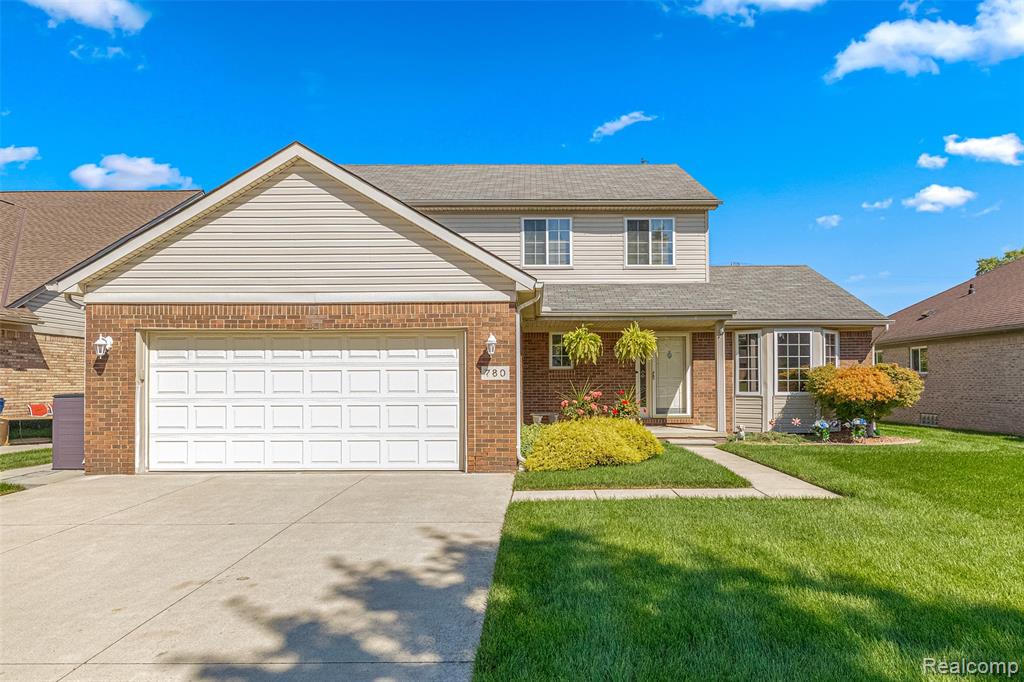 780 Saint Johns Boulevard, Lincoln Park, MI 48146 — front exterior
