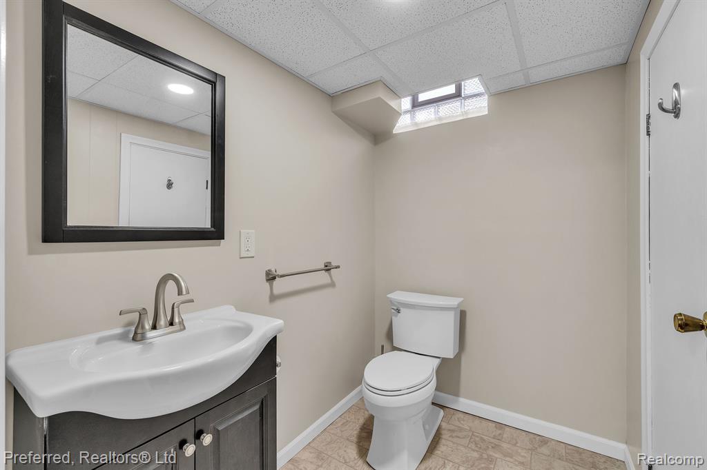 5238 Busch Avenue, Warren, MI 48091 — Photo 31