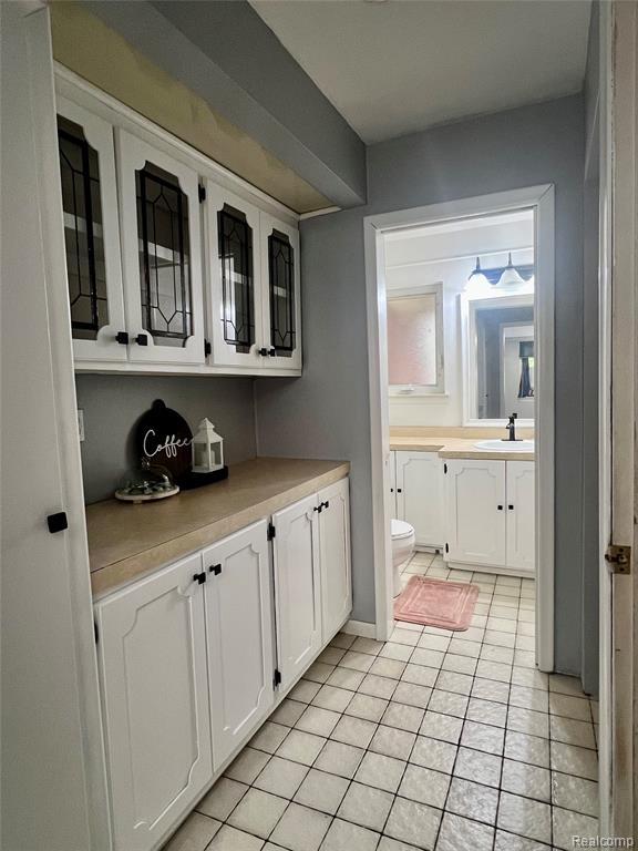 8737 Crestview Drive, Sterling Heights, MI 48312 — Photo 6