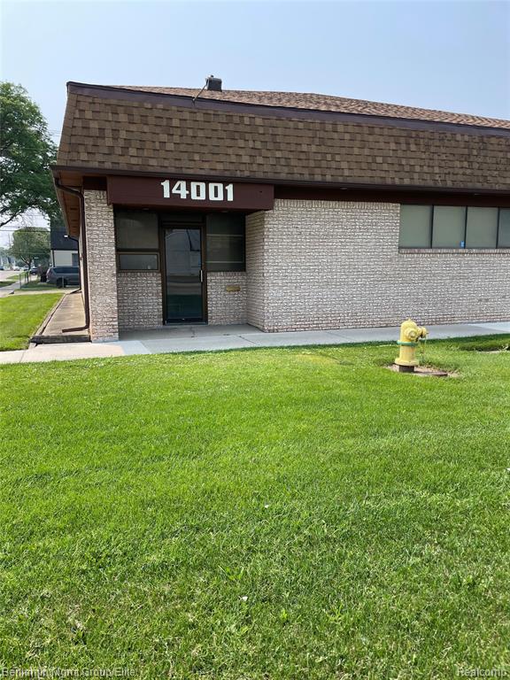 14001 W 11 Mile Road - Photo 2