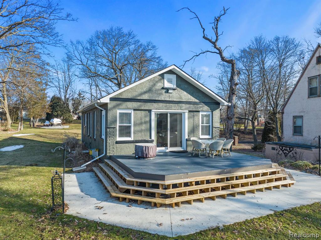 227 Shotwell Street, White Lake, MI — Photo 4