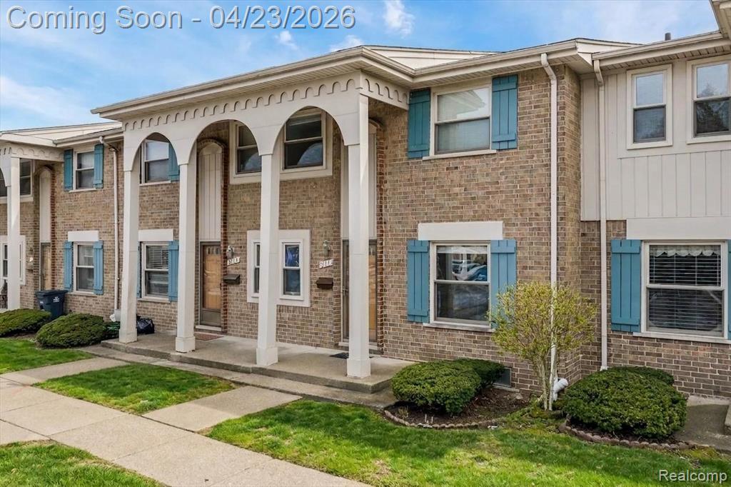 8114 Clay Court, Sterling Heights, MI 48313 — front exterior